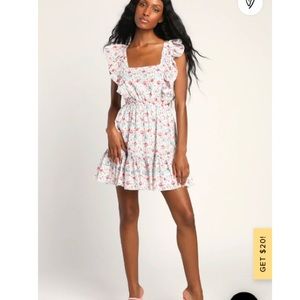 NWT Lulu’s Floral Print Mini Dress. No longer available in the store.